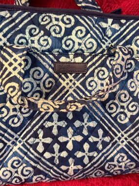 Vera Bradley Blue and White Cuban Tiles Hanging Travel Organizer